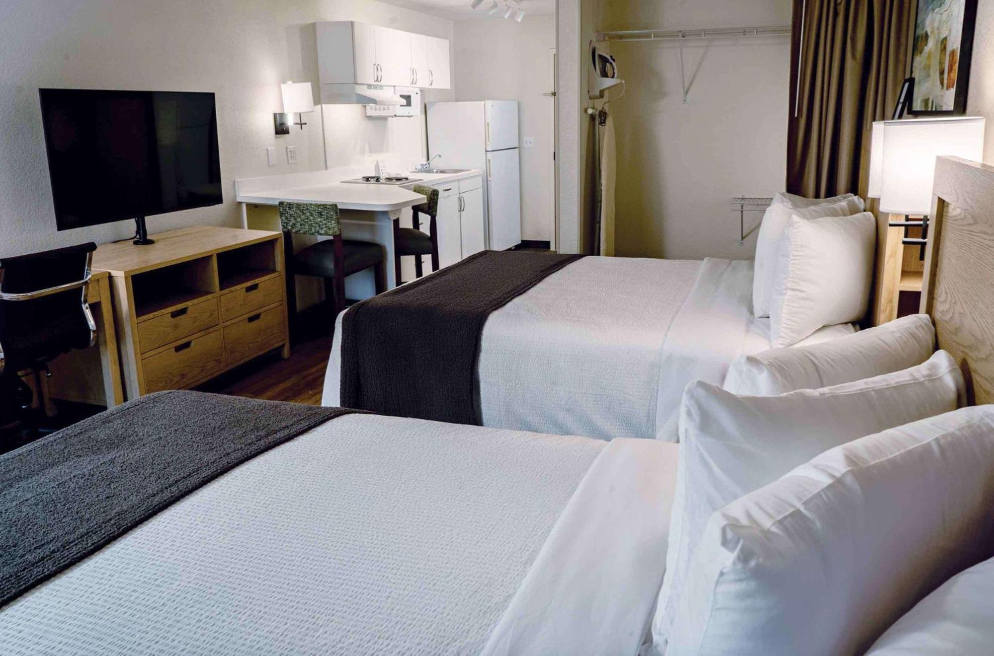 Extended Stay America Suites - San Diego - Carlsbad Village By The Sea Extérieur photo