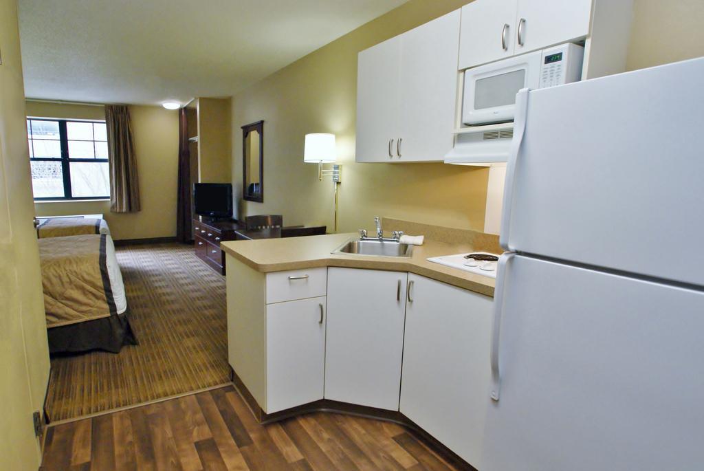 Extended Stay America Suites - San Diego - Carlsbad Village By The Sea Extérieur photo