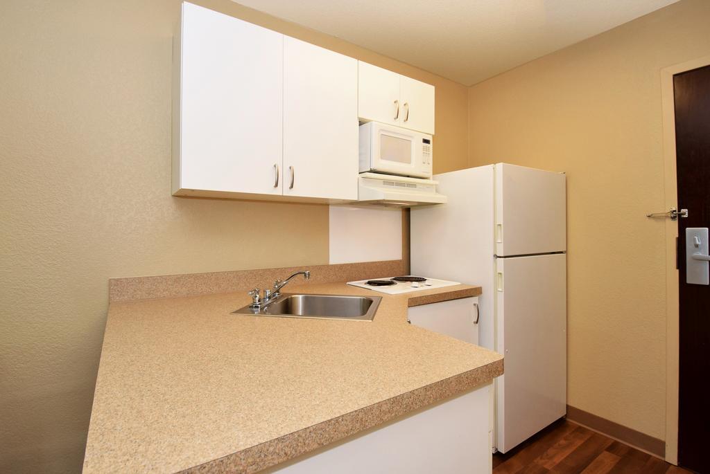 Extended Stay America Suites - San Diego - Carlsbad Village By The Sea Extérieur photo
